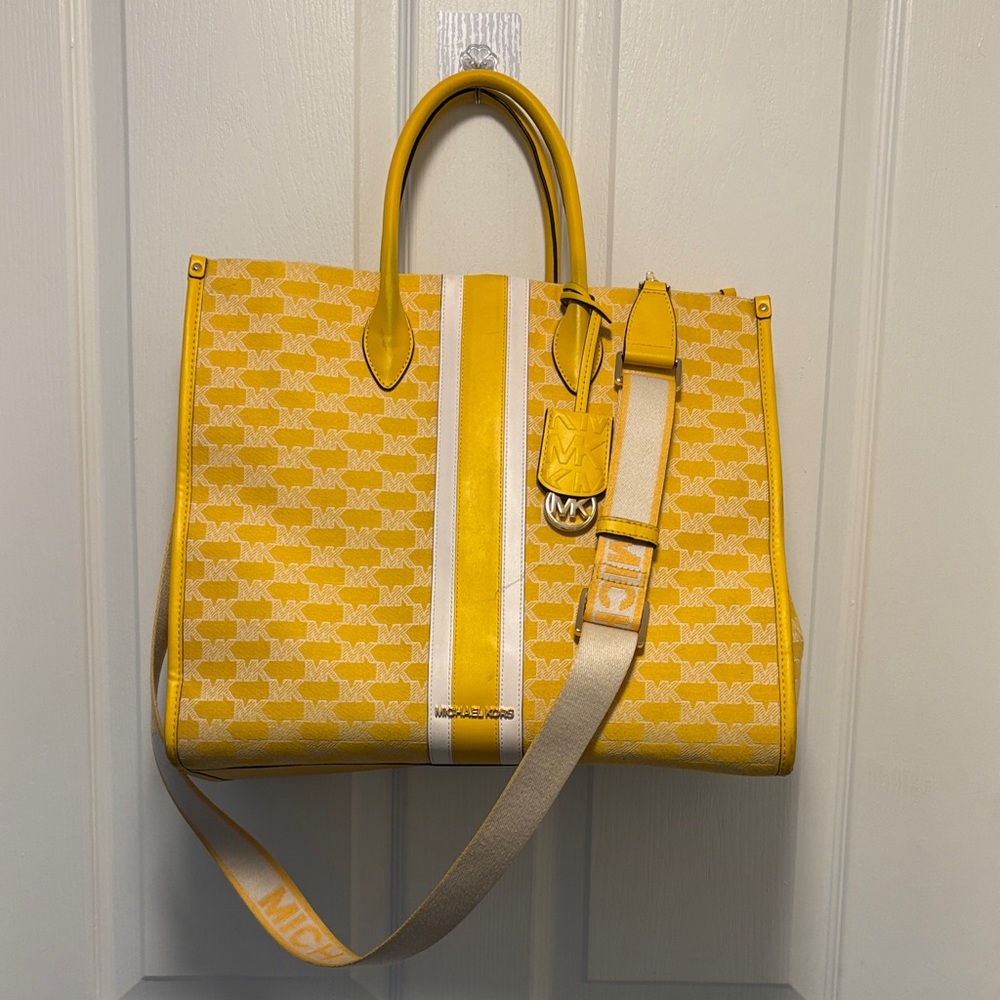 Michael Kors Yellow and White Tote
